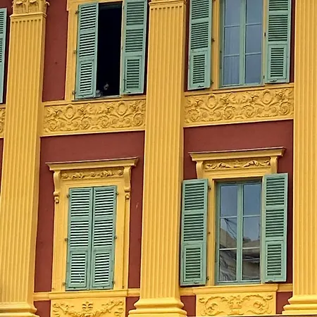 Very Central With Terrace Apartment Nice